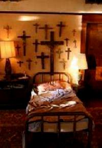 MASTERS OF HORROR : HP LOVECRAFT S DREAMS IN THE WITCH HOUSE | H.P. LOVECRAFT'S DREAMS IN THE WITCH-HOUSE | 2005