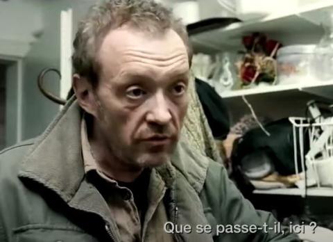 Bienvenue à Cadavres Les Bains | Der knochen mann | 2009