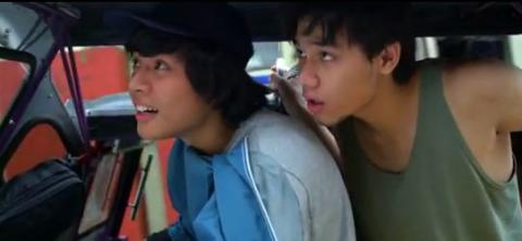 REMINGTON AND THE CURSE OF THE ZOMBADINGS | ZOMBADINGS 1 : PATAYIN SA SHOKOT SI | 2011