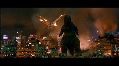 GODZILLA, MOTHRA AND KING GHIDORAH : GIANT MONSTERS ALL-OUT-ATTACK  | GOJIRA, MOSURA, KINGU GIDORâ : DAIKAIJû SôKôGEKI | 2001