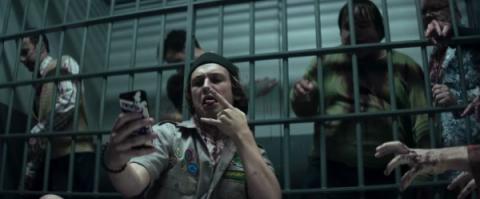 MANUEL DE SURVIE à L'APOCALYPSE ZOMBIE | SCOUT'S GUIDE TO THE ZOMBIE APOCALYPSE | 2015