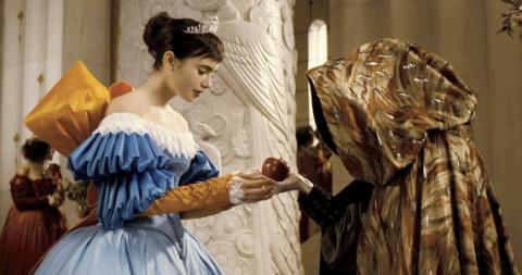 BLANCHE NEIGE | MIRROR, MIRROR | 2012