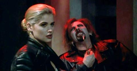 BUFFY TUEUSE DE VAMPIRES | BUFFY THE VAMPIRE SLAYER | 1992