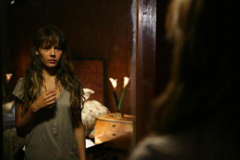 INSIDE (2012) | LA CARA OCULTA | 2012