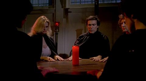 Cérémonie mortelle | Mortuary | 1982