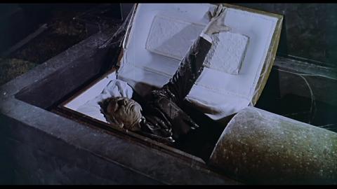 BéBé VAMPIRE | GRAVE OF THE VAMPIRE | 1972