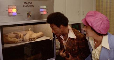 Microwave massacre | Microwave massacre | 1979