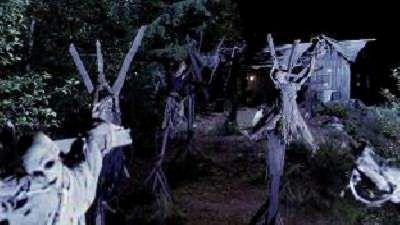 MASTERS OF HORROR : INCIDENT ON AND OFF A MOUNTAIN ROAD | INCIDENT ON AND OFF A MOUNTAIN ROAD | 2005