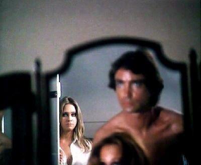 EXPOSE | THE HOUSE OF STRAW HILL | 1977