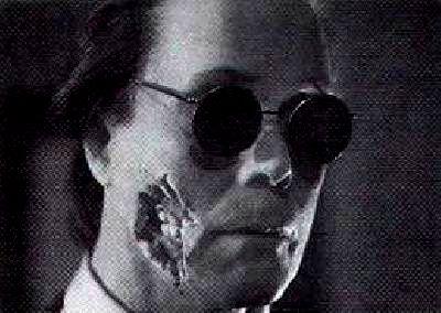 REPOSE EN PAIX | REST IN PIECES / DESCANSE EN PIEZAS | 1987