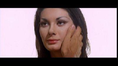 ETRANGE VICE DE MME WARDH - L | LO STRANO VIZIO DELLA SIGNORA WARDH | 1971