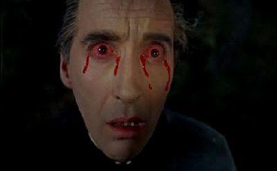 DRACULA ET LES FEMMES | DRACULA HAS RISEN FROM THE GRAVE | 1968