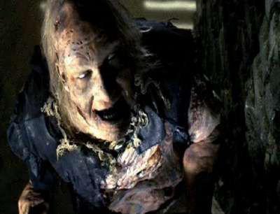 EVIL DEAD 2 | EVIL DEAD 2 - DEAD BY DAWN | 1987