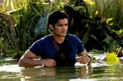 ANACONDAS A LA POURSUITE DE L ORCHIDEE DE SANG | ANACONDAS THE HUNT FOR THE BLOOD ORCHID | 2003