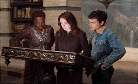 SUBLIMES CRéATURES | BEAUTIFUL CREATURES | 2013