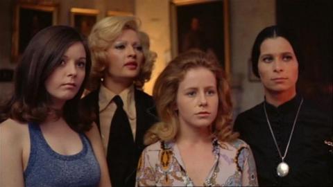 CHATEAU DES MESSES NOIRES - LE | DER FLUCH DER SCHWARZEN SCHWESTERN / THE DEVIL’S PLAYTHING | 1973